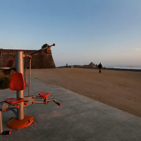 公寓 Cozy Front With Rooftop *