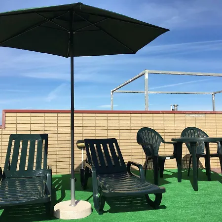 Cozy Front With Rooftop