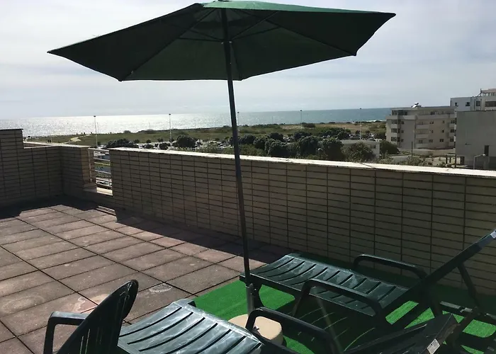 Cozy Front With Rooftop Appartamento *