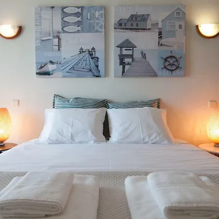 Apartament Cozy Front With Rooftop *