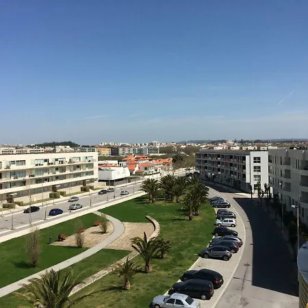 Cozy Front With Rooftop