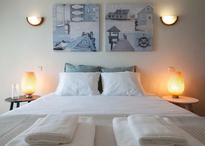 Διαμέρισμα Cozy Front With Rooftop *