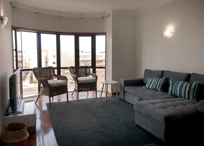 Cozy Front With Rooftop Διαμέρισμα *