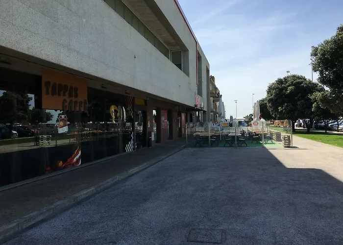 Cozy Front With Rooftop * Vila do Conde