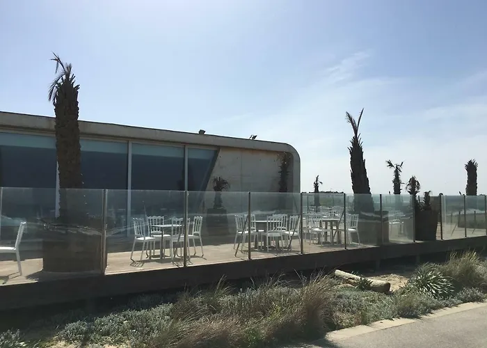 Cozy Front With Rooftop Διαμέρισμα *